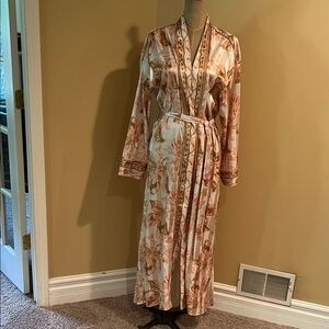 Free People Floral Satin Robe NWT Size Medium